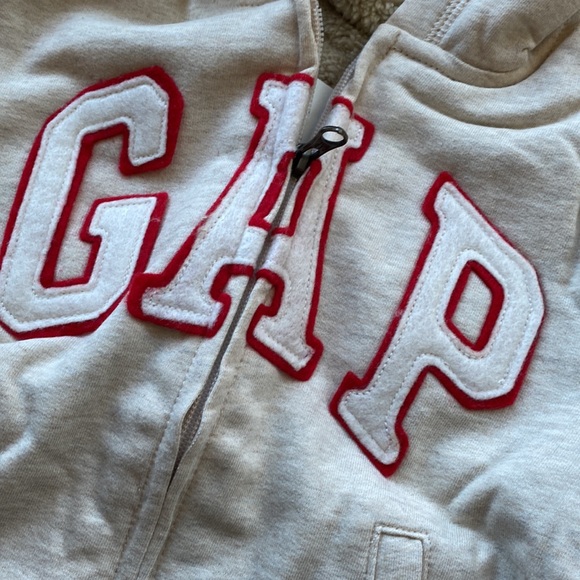 GAP Toddlers unisex fleece lined hoodie oatmeal color size 4T NWT - Picture 4 of 5
